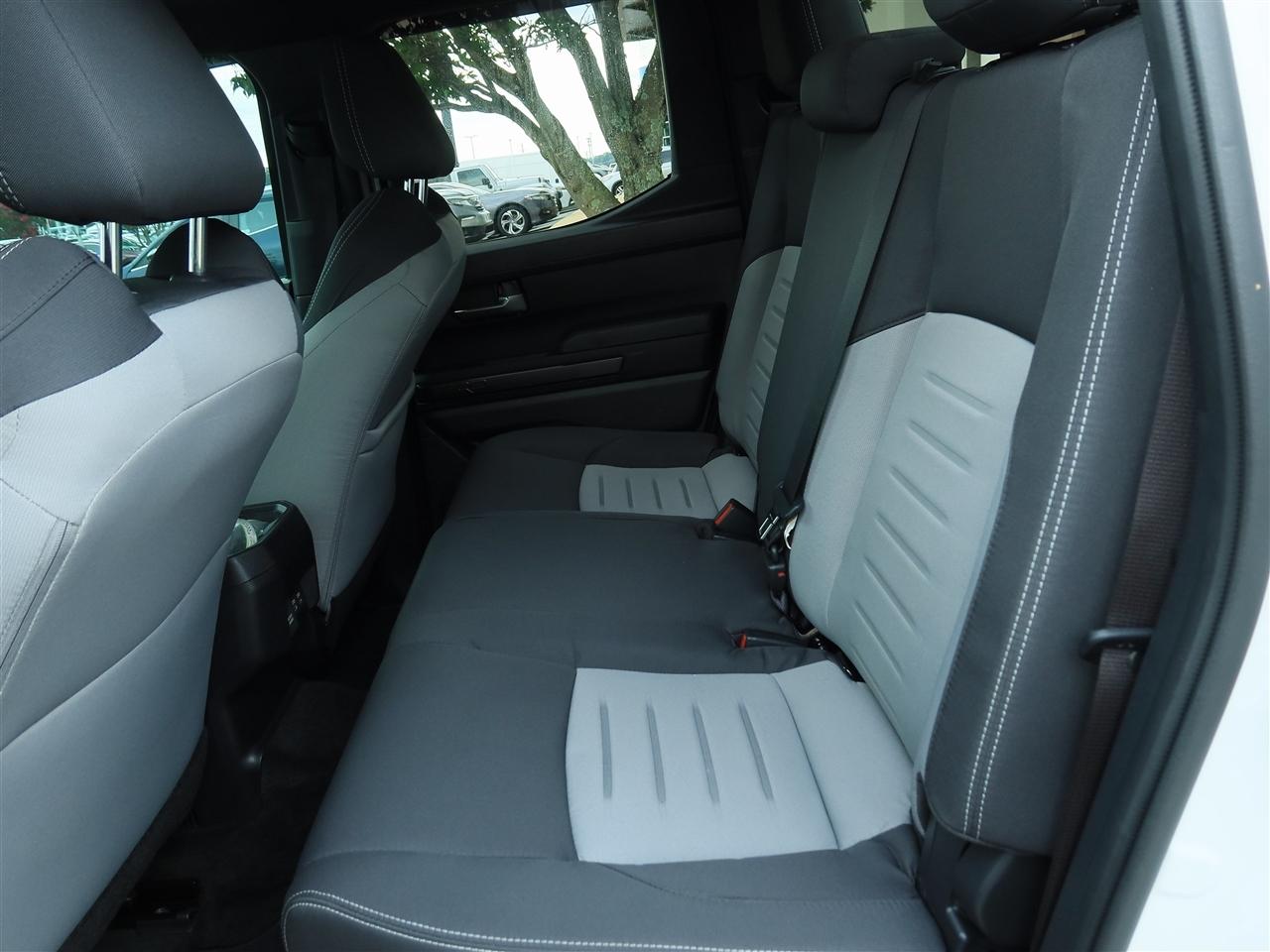 Toyota Tacoma Double Cab 4WD 2025