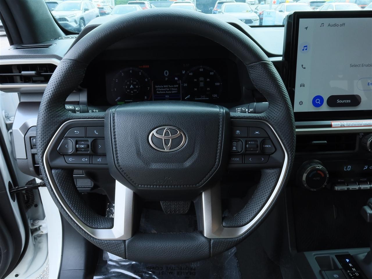 Toyota Tacoma Double Cab 4WD 2025
