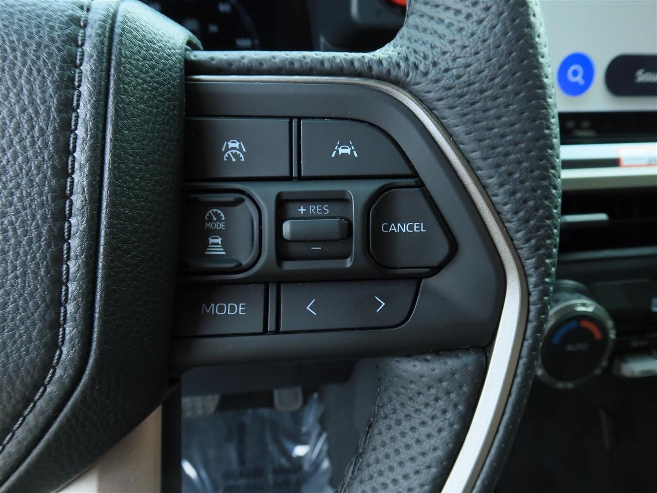 Toyota Tacoma Double Cab 4WD 2025