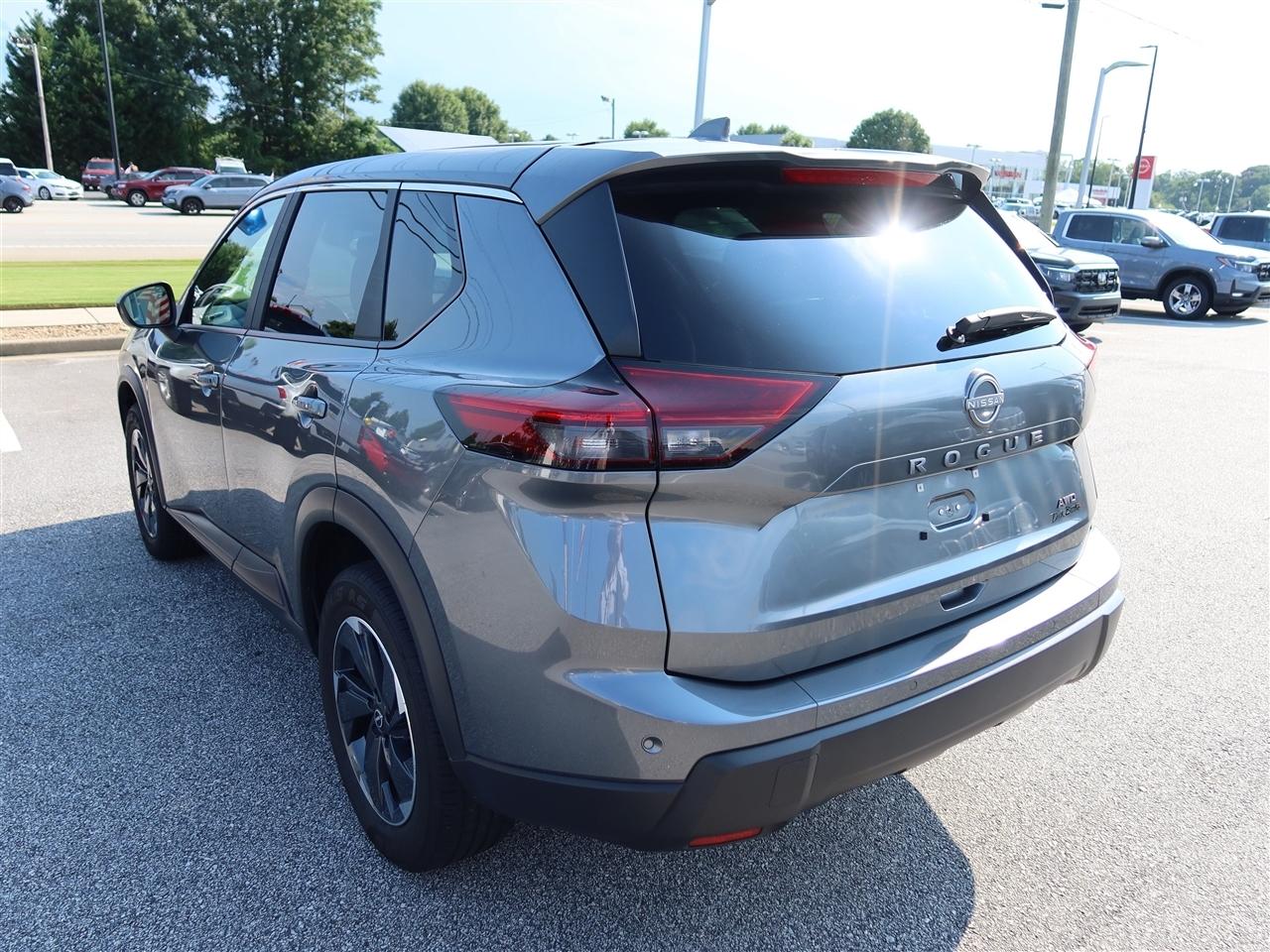 Nissan Rogue SV AWD 2025