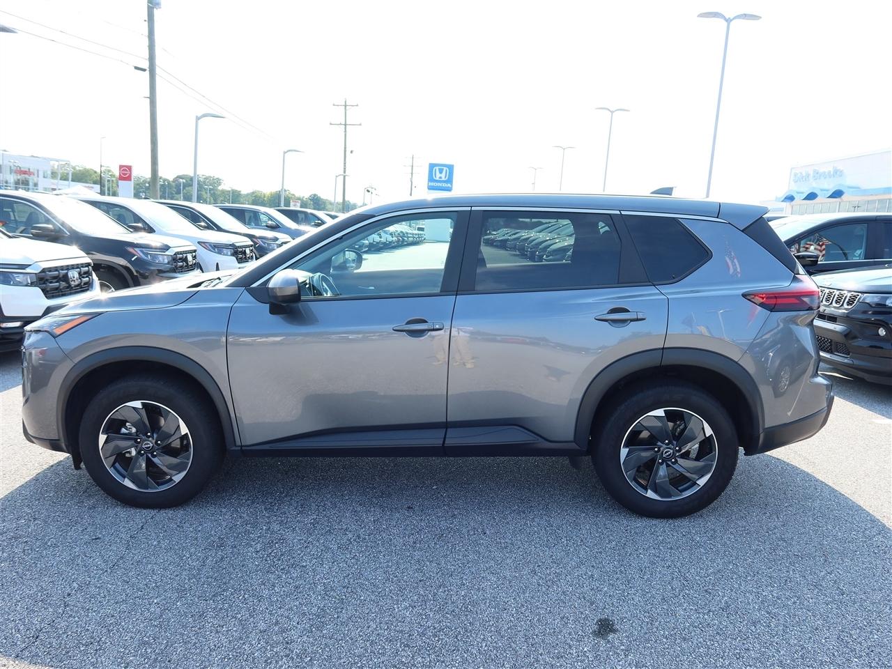 Nissan Rogue SV AWD 2025