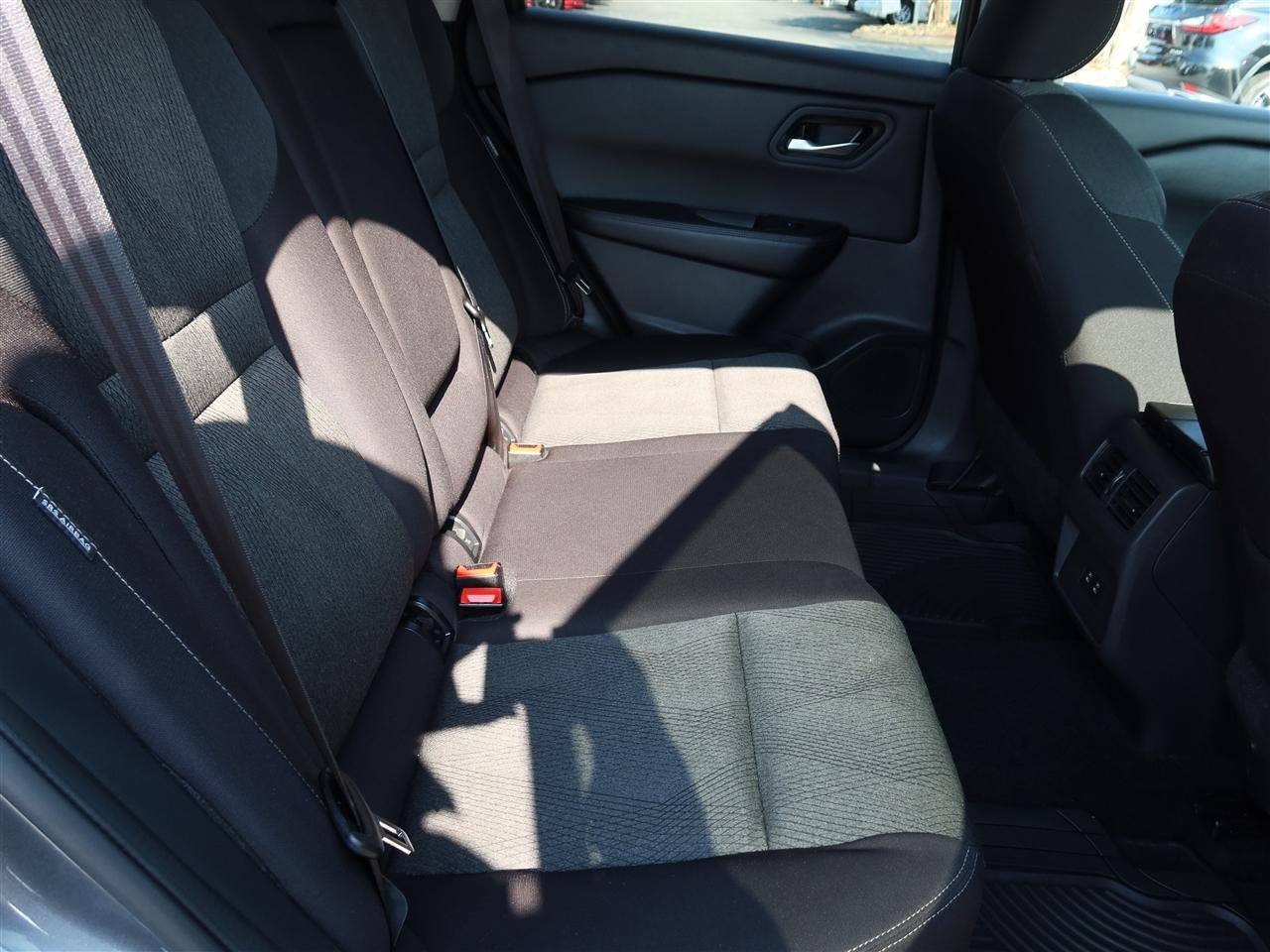Nissan Rogue SV AWD 2025