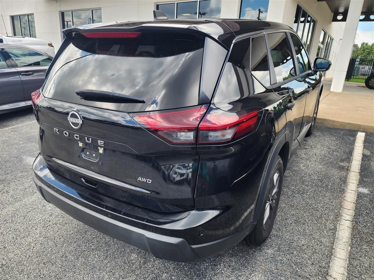 Nissan Rogue S AWD 2024