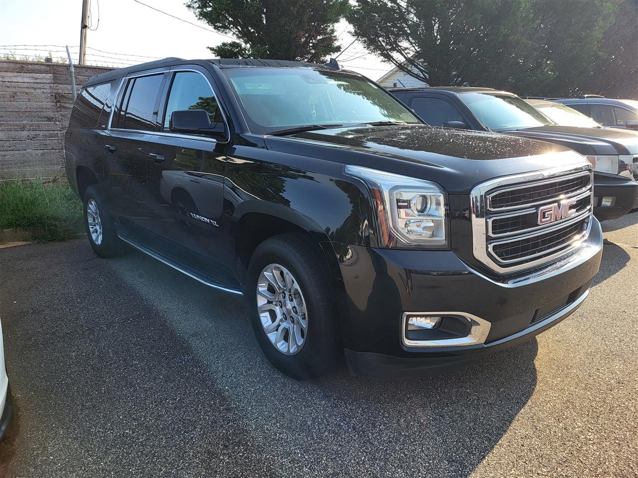GMC Yukon XL SLT 4WD 2019