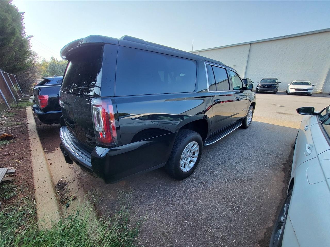 GMC Yukon XL SLT 4WD 2019