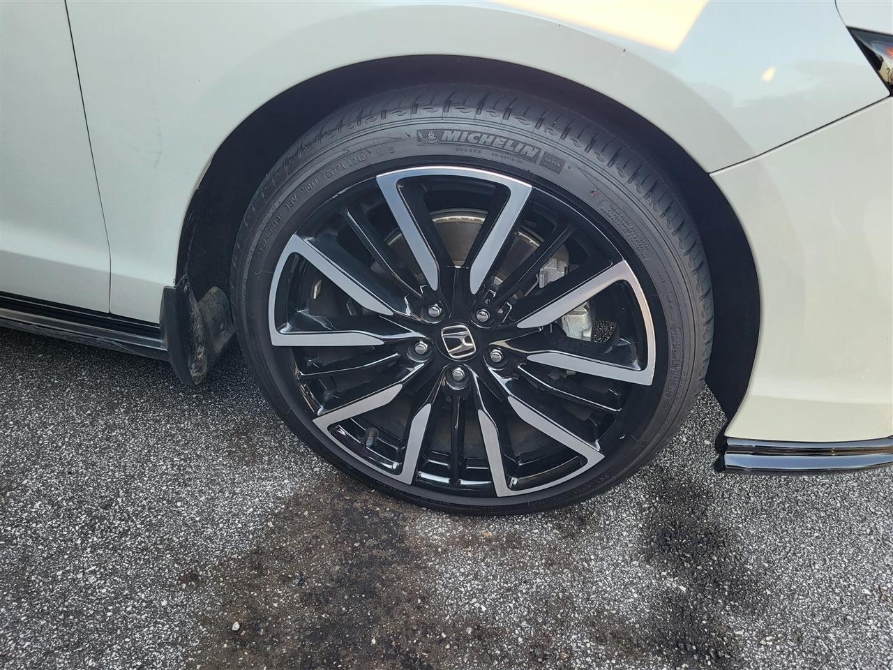 Honda Accord Touring 2023