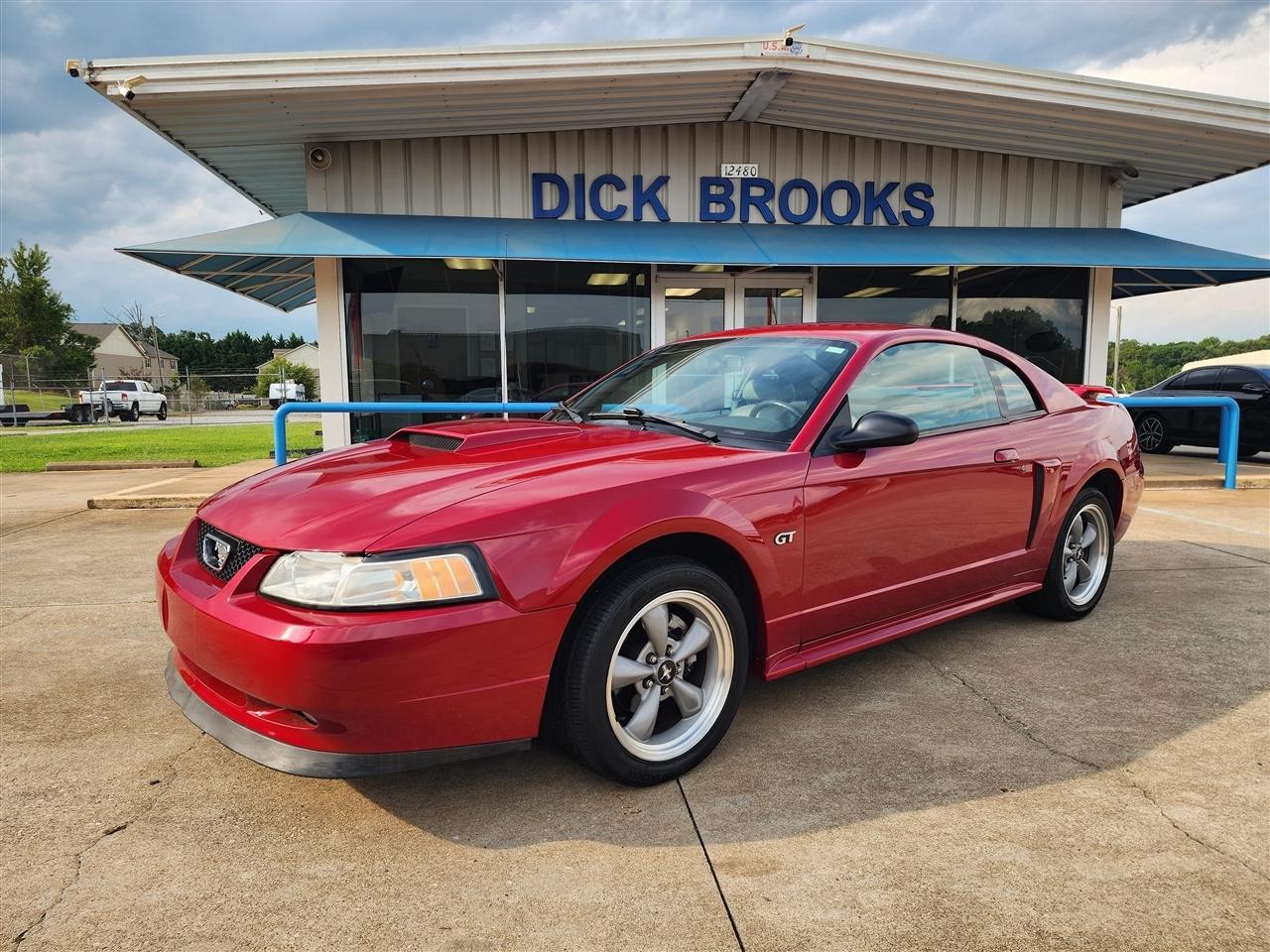 Ford Mustang GT Premium Coupe 2001
