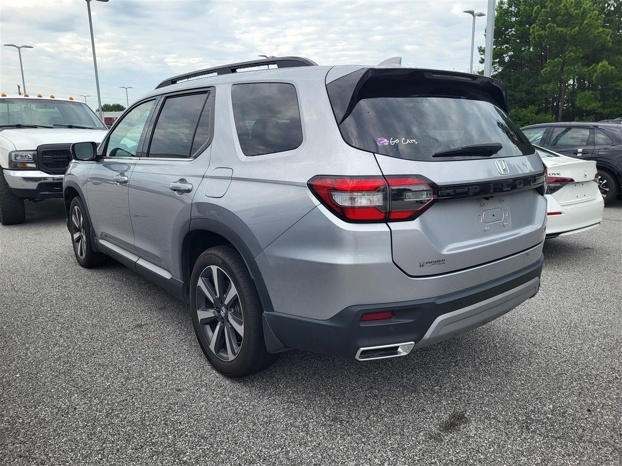Honda Pilot Touring 2024