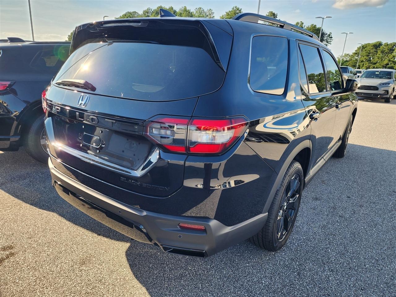 Honda Pilot Black Edition AWD 2026