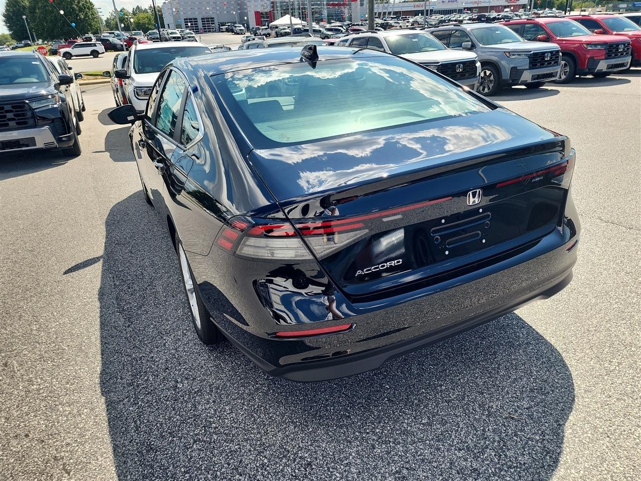 Honda Accord LX 2026