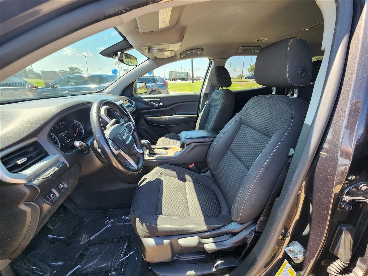 GMC Acadia SLE-1 FWD 2017