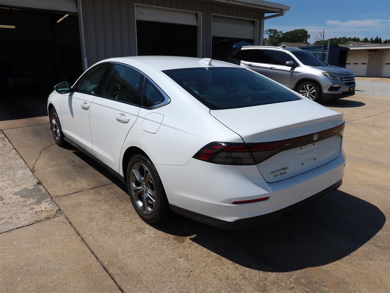 Honda Accord EX 2024