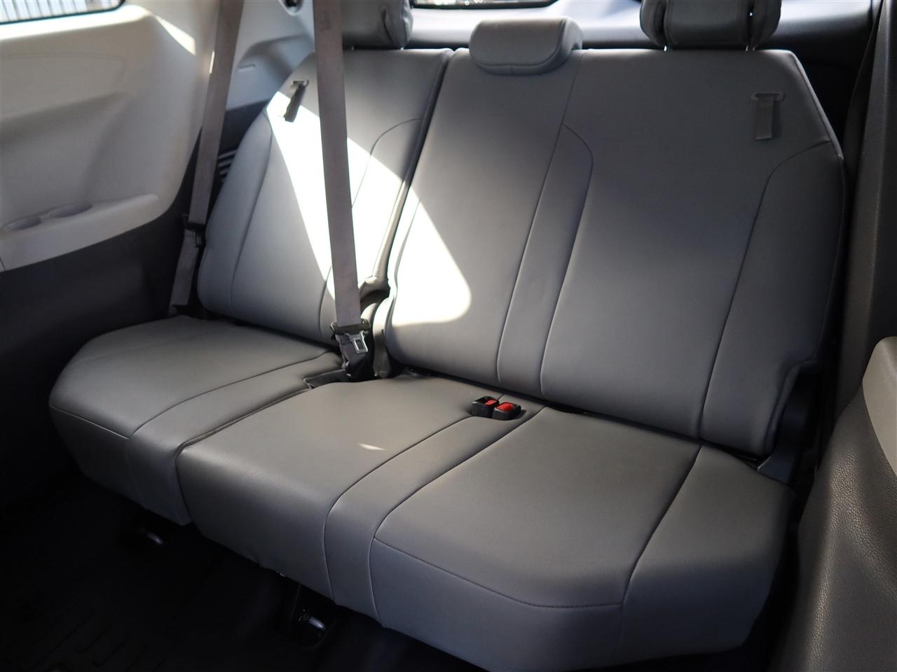 Toyota Sienna XLE 7-Passenger 2021