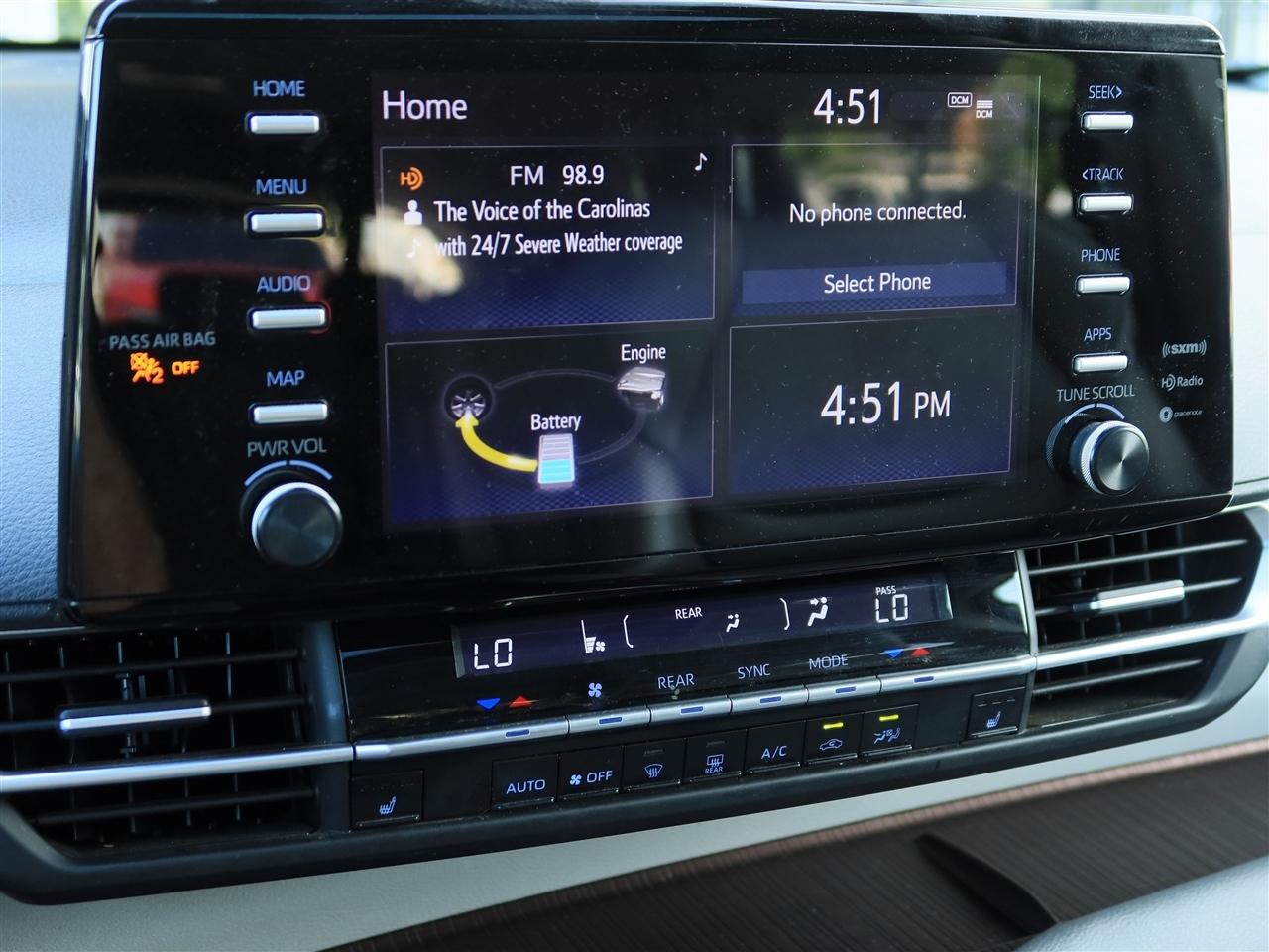 Toyota Sienna XLE 7-Passenger 2021
