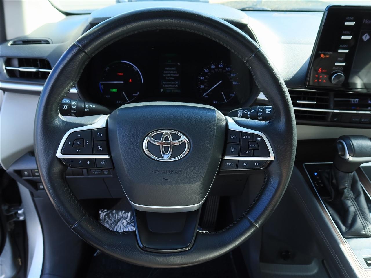 Toyota Sienna XLE 7-Passenger 2021