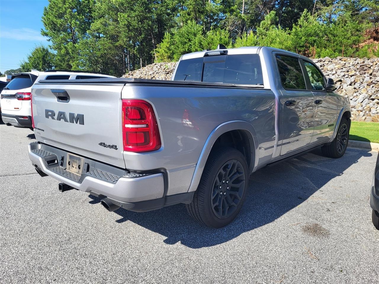 RAM 1500 Limited Crew Cab LWB 4WD 2025