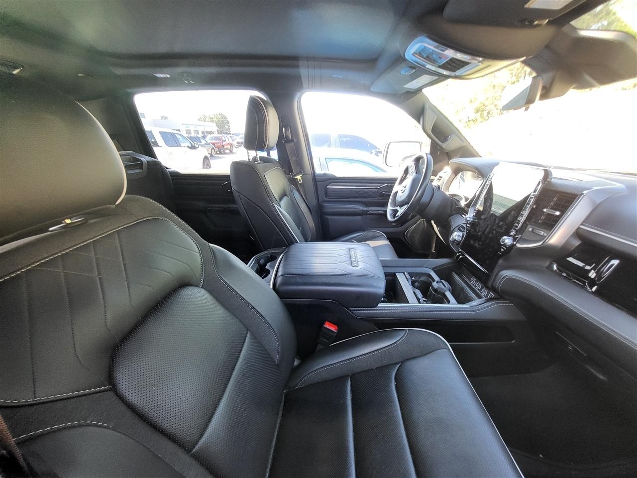 RAM 1500 Limited Crew Cab LWB 4WD 2025
