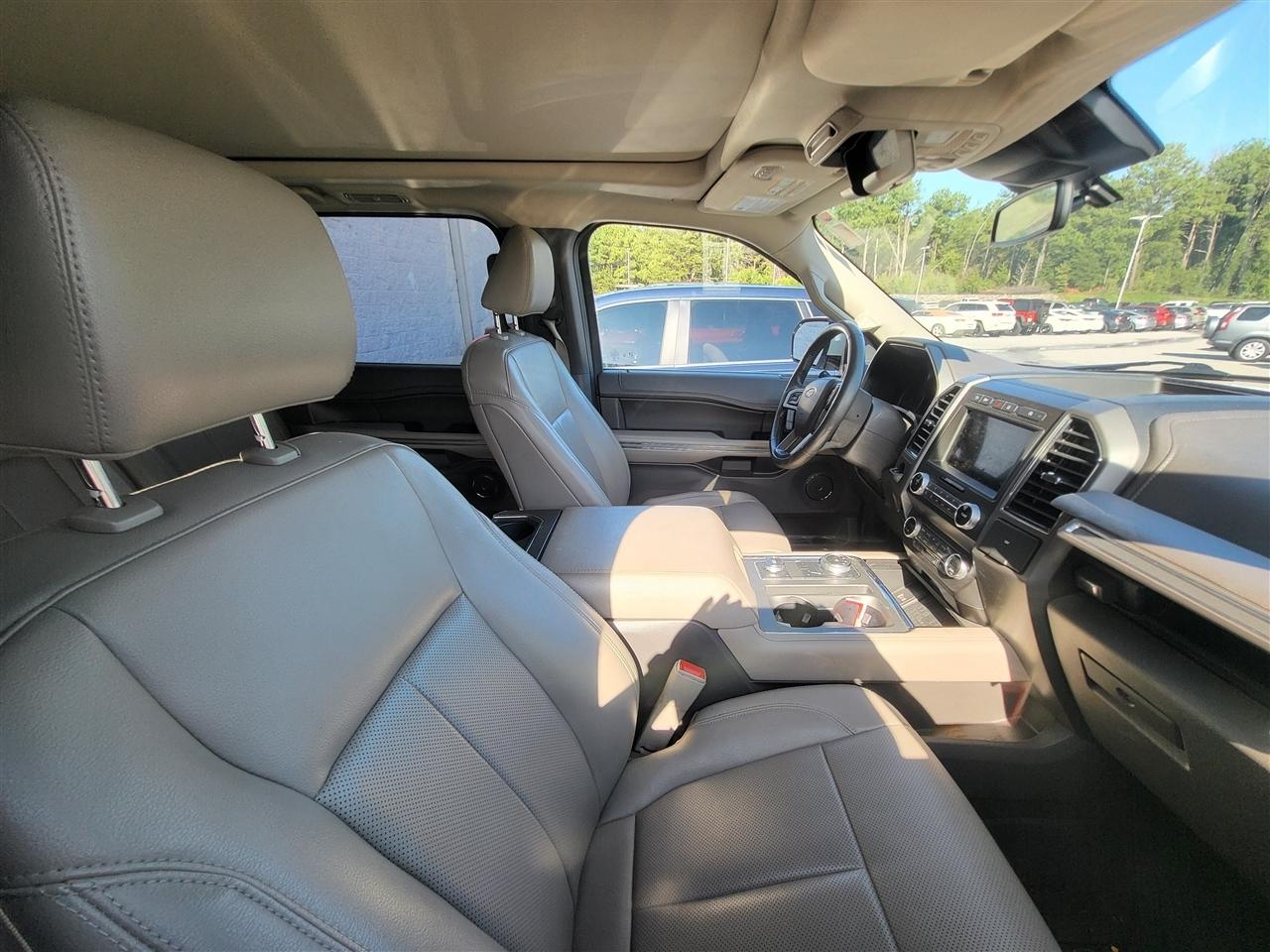 Ford Expedition MAX XLT 4WD 2021