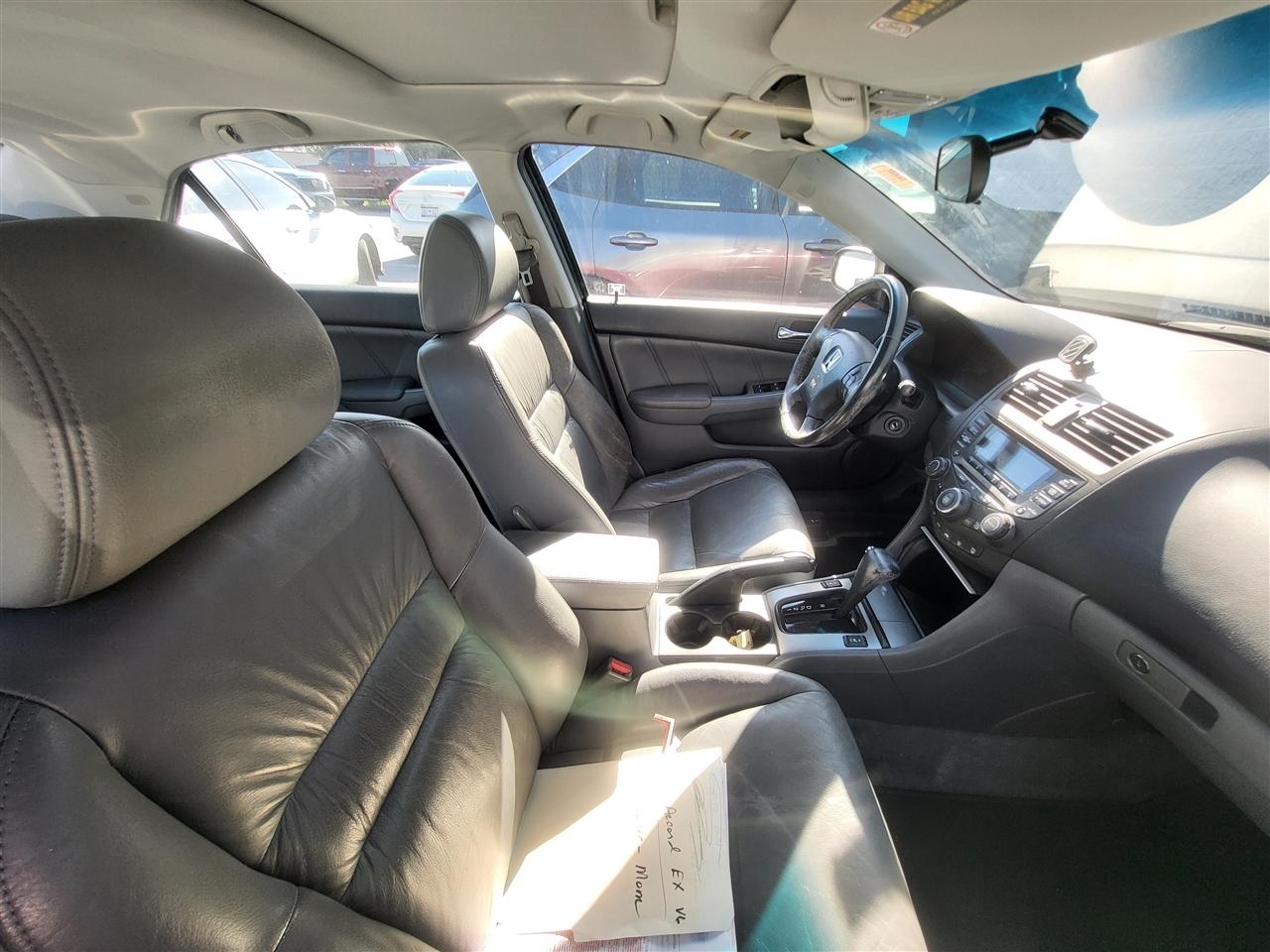 Honda Accord EX V-6 Sedan AT with XM Radio 2004