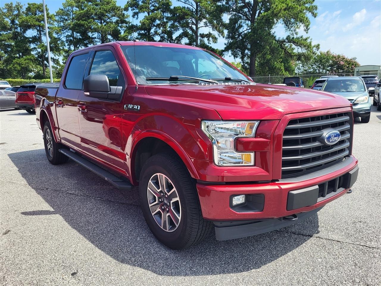 Ford F-150 XLT SuperCrew 5.5-ft. Bed 4WD 2017