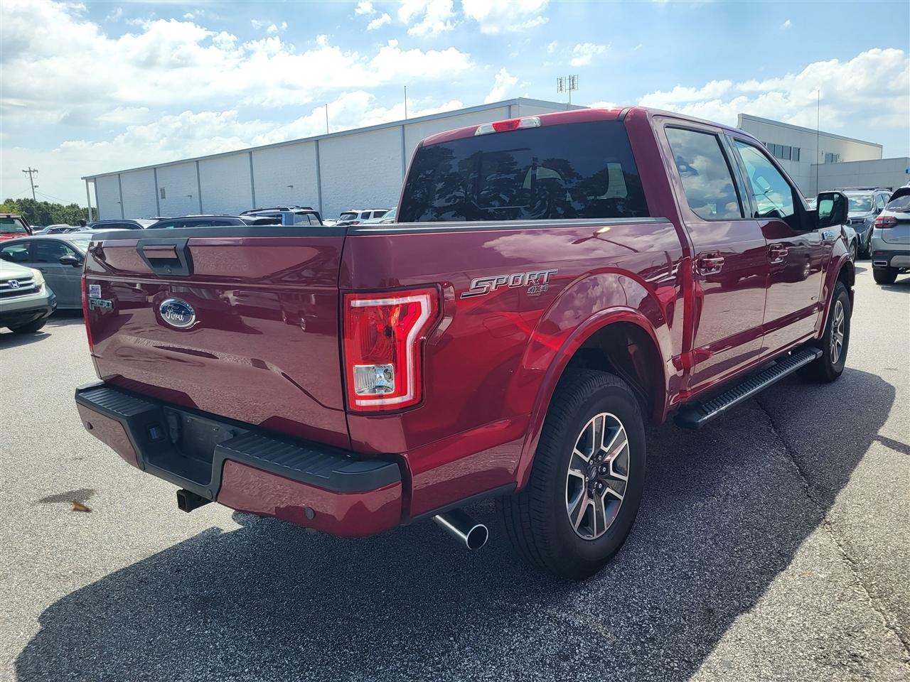 Ford F-150 XLT SuperCrew 5.5-ft. Bed 4WD 2017