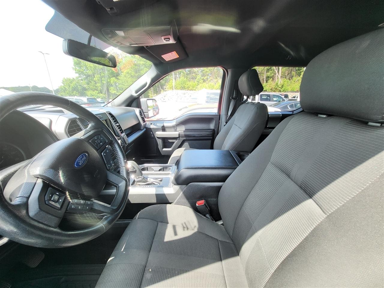Ford F-150 XLT SuperCrew 5.5-ft. Bed 4WD 2017