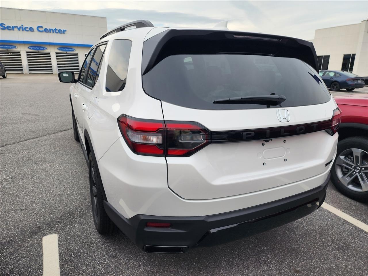 Honda Pilot Sport 2WD 2026