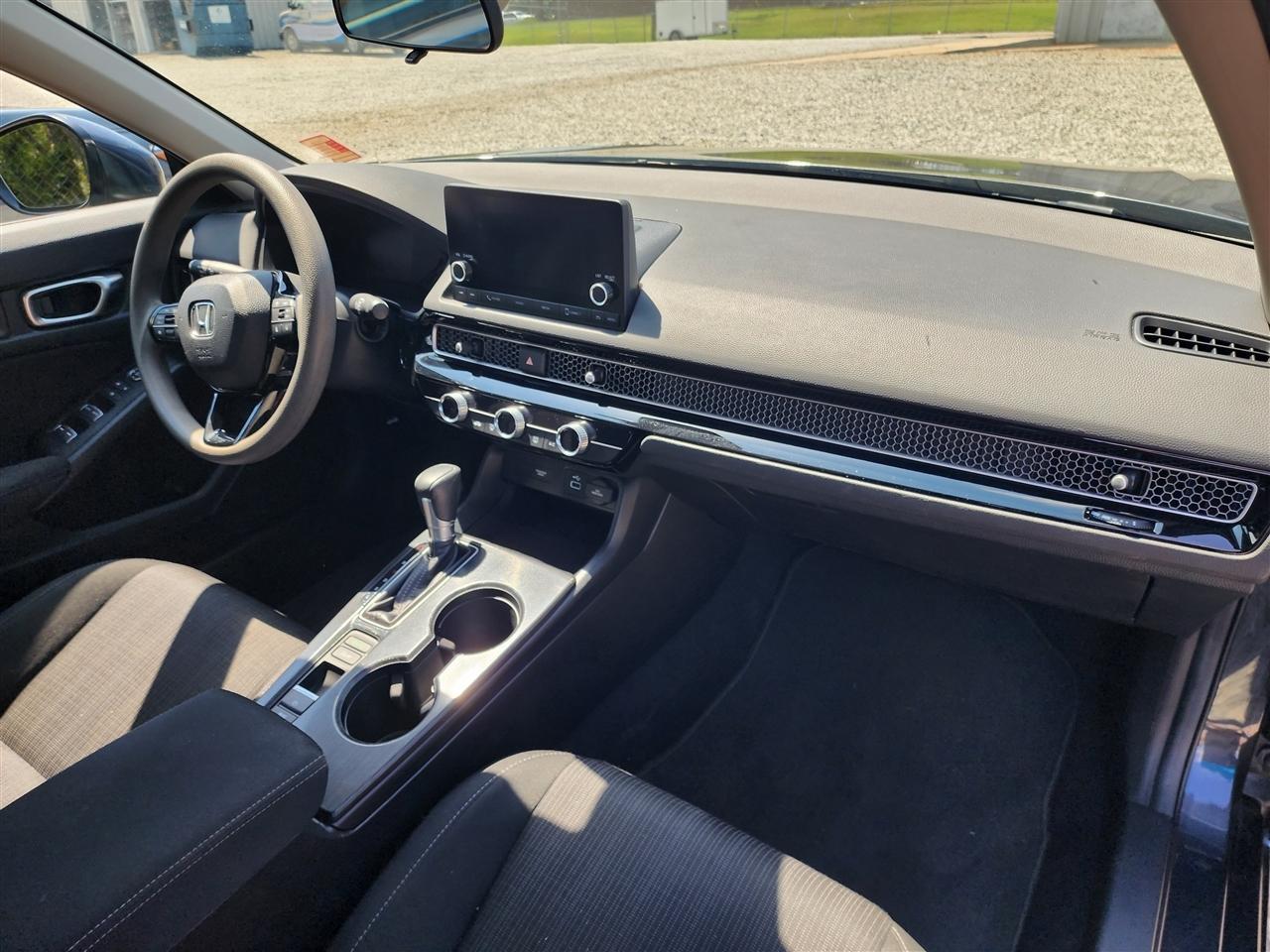 Honda Civic LX Sedan CVT 2024