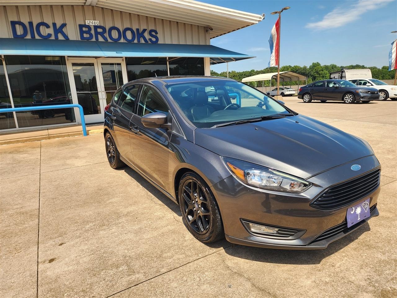 Ford Focus SE Hatch 2016