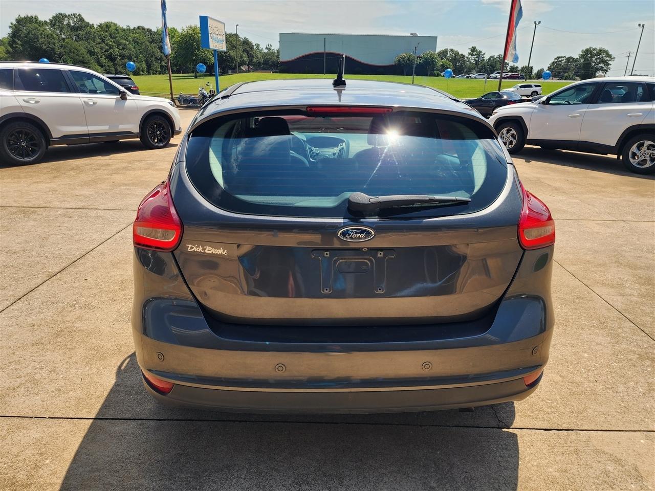 Ford Focus SE Hatch 2016