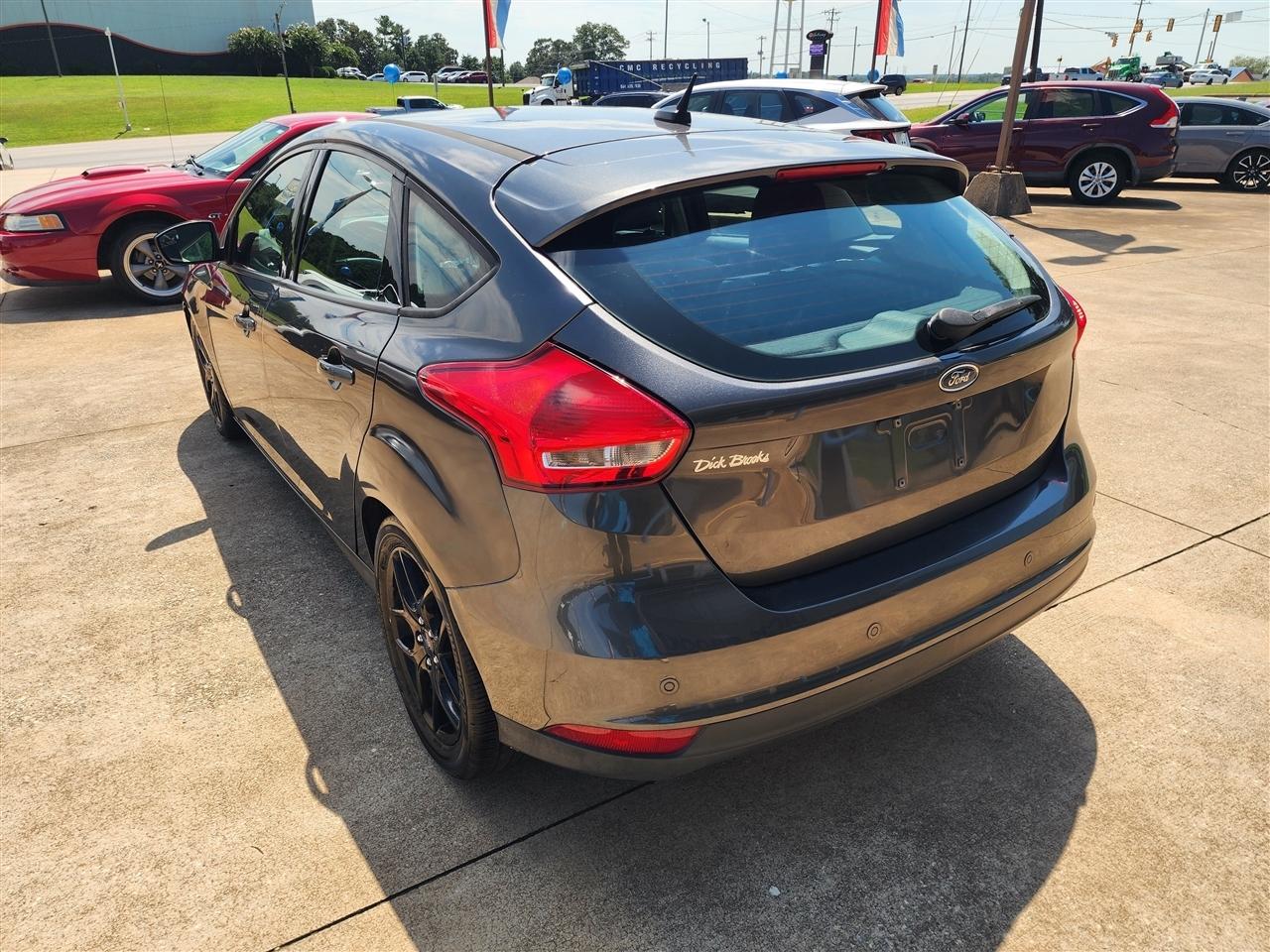 Ford Focus SE Hatch 2016