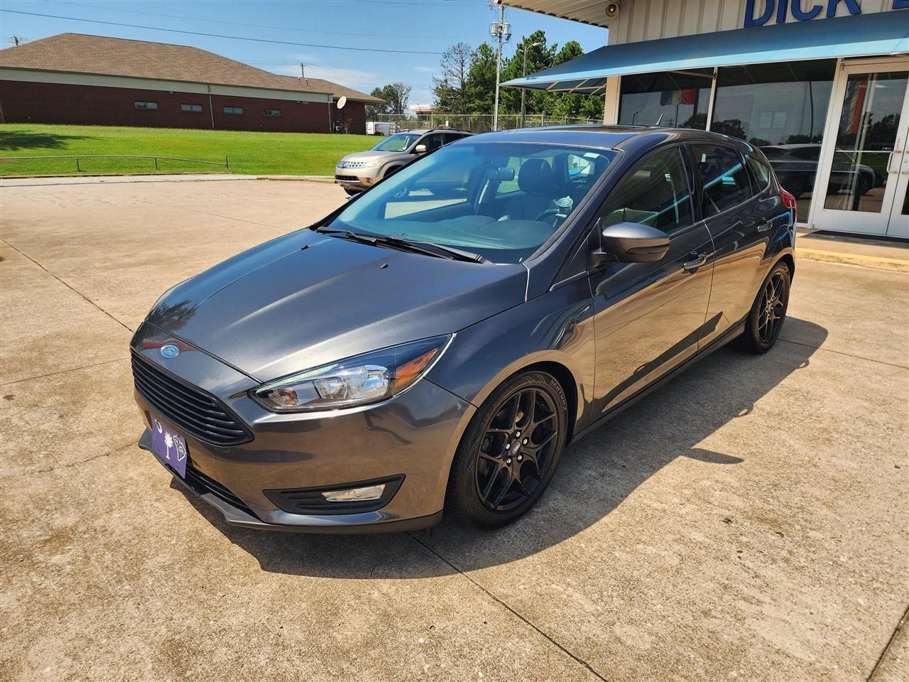 Ford Focus SE Hatch 2016