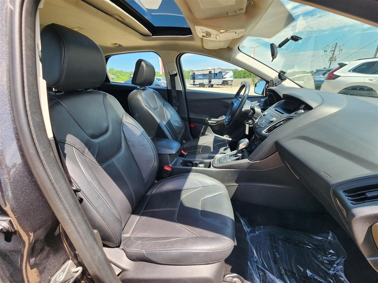 Ford Focus SE Hatch 2016