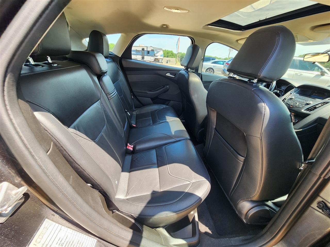 Ford Focus SE Hatch 2016