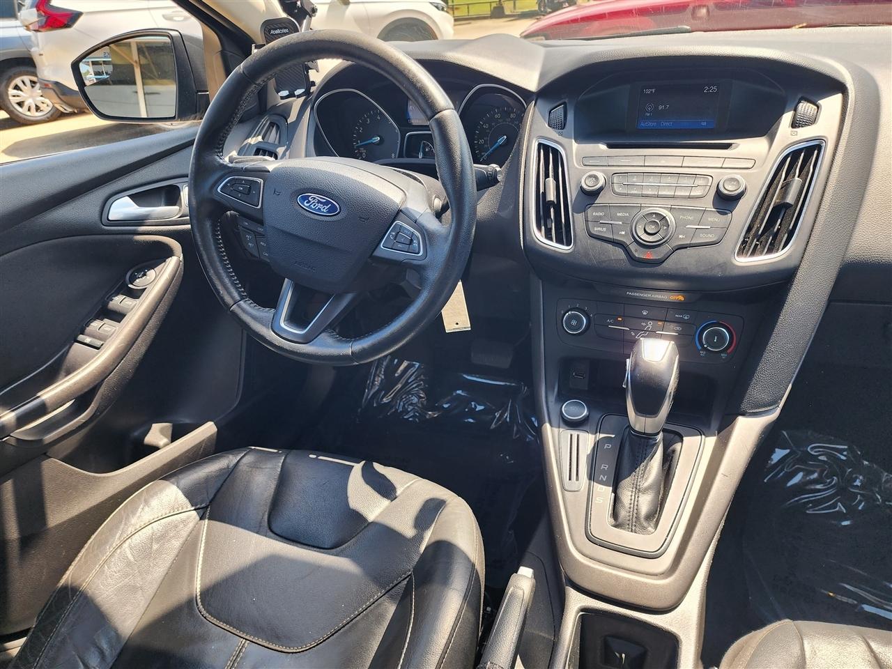 Ford Focus SE Hatch 2016
