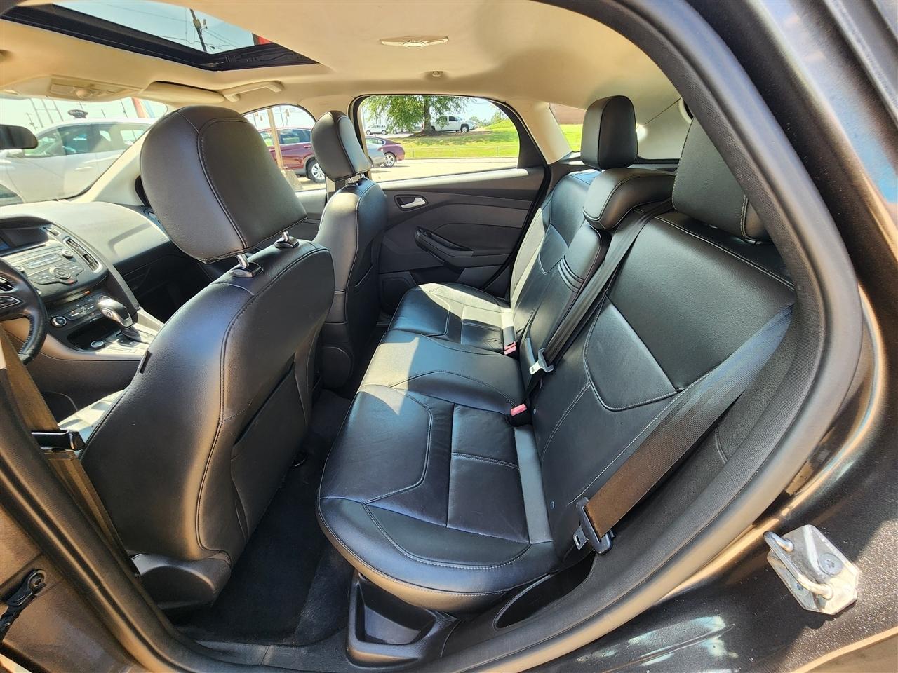Ford Focus SE Hatch 2016