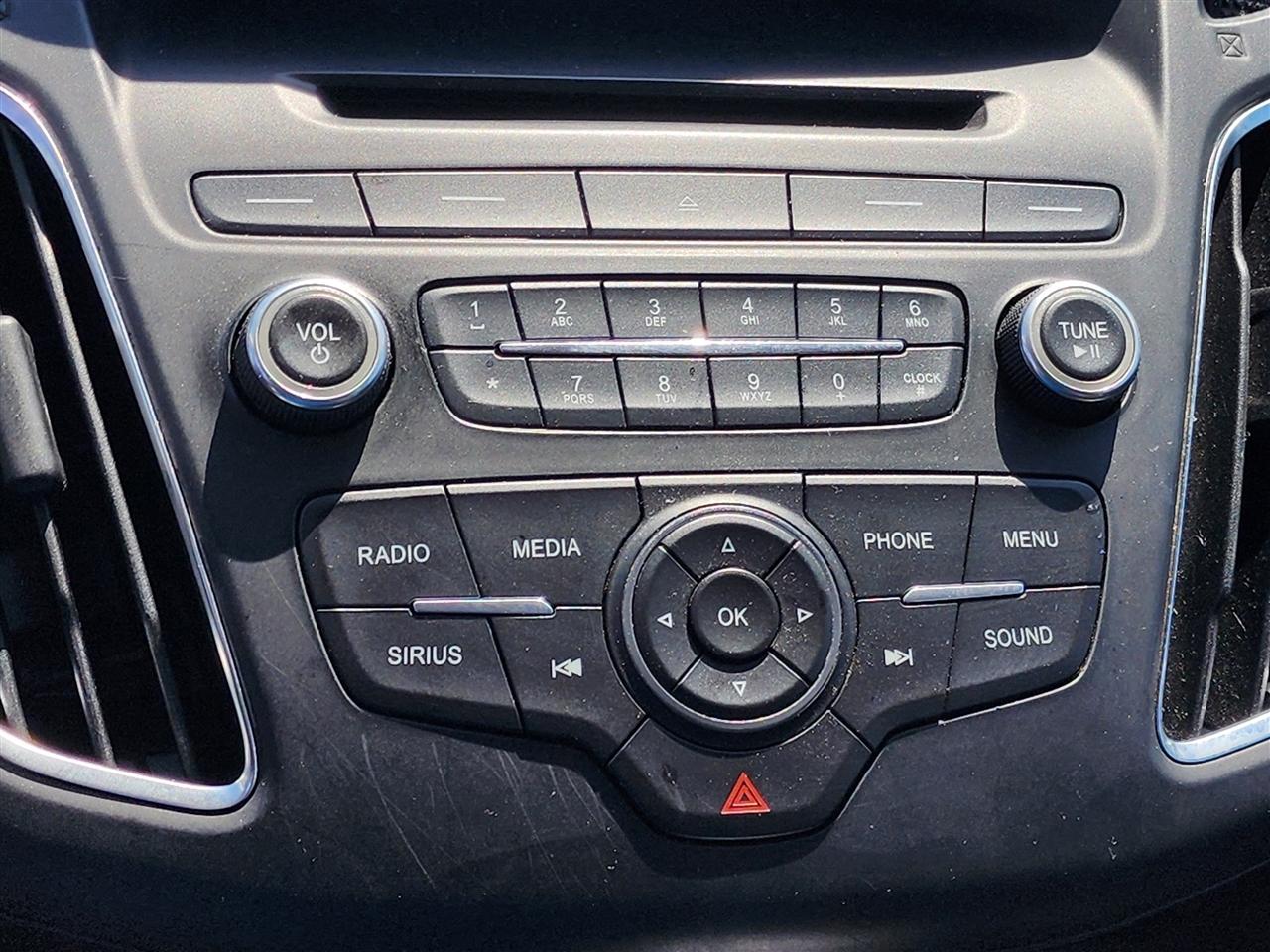 Ford Focus SE Hatch 2016