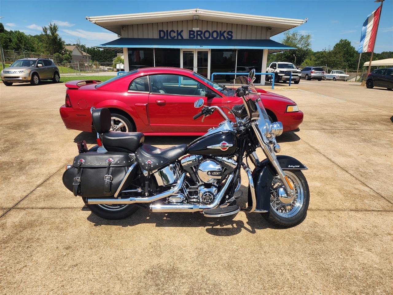 Harley-Davidson FLSTC103  2017
