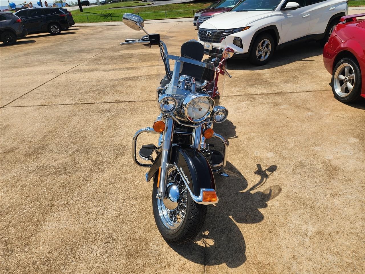 Harley-Davidson FLSTC103  2017