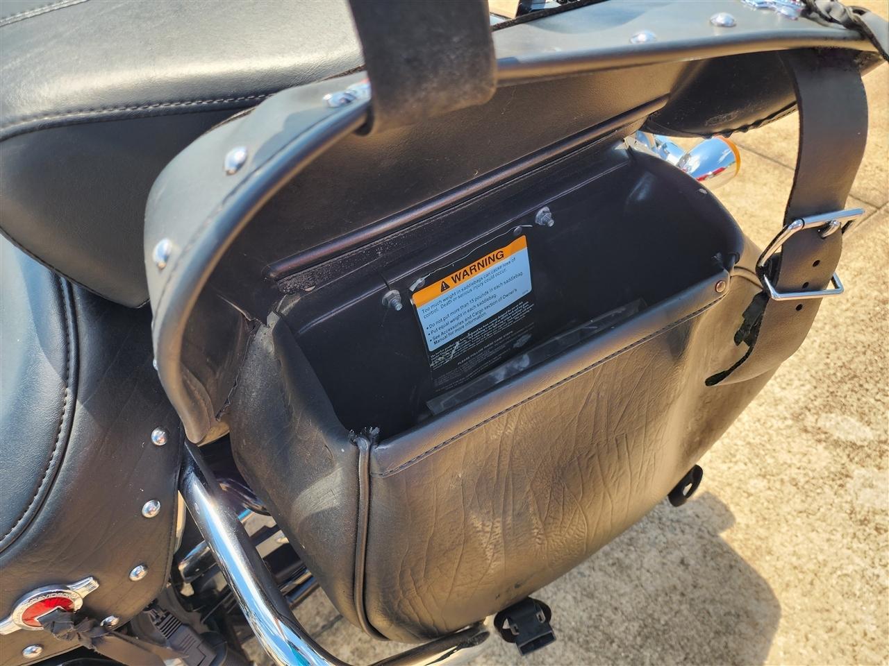 Harley-Davidson FLSTC103  2017