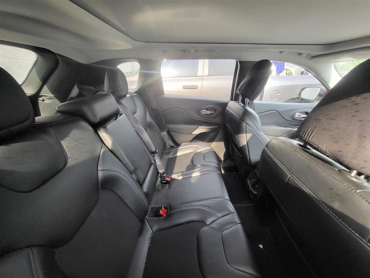 Jeep Cherokee Latitude Plus FWD 2020