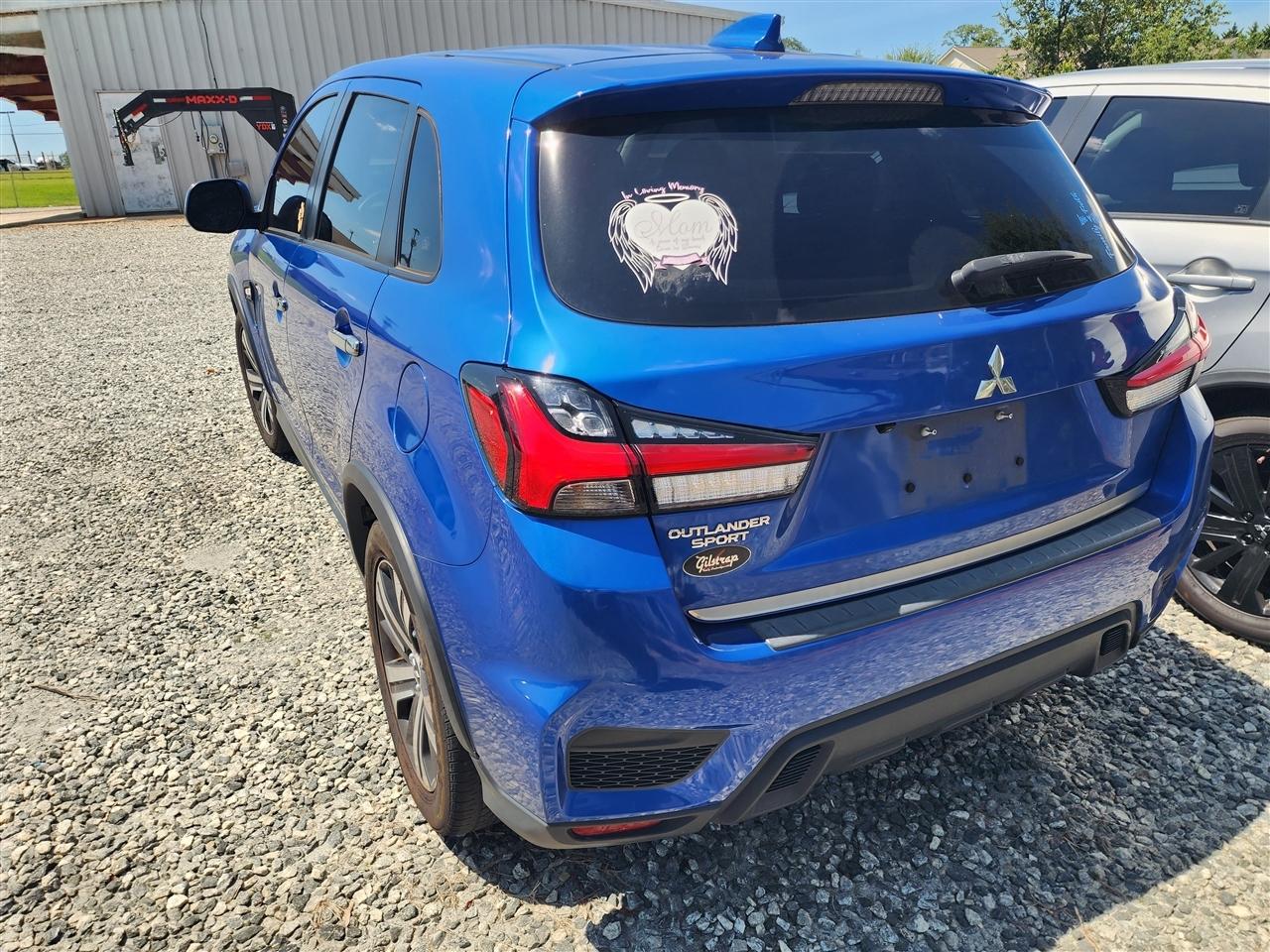 Mitsubishi Outlander Sport 2.0 ES CVT 2021