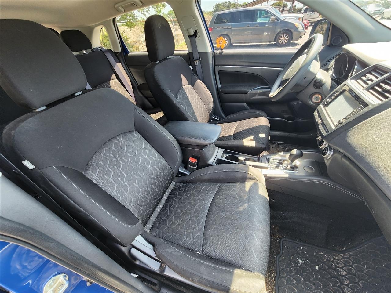Mitsubishi Outlander Sport 2.0 ES CVT 2021