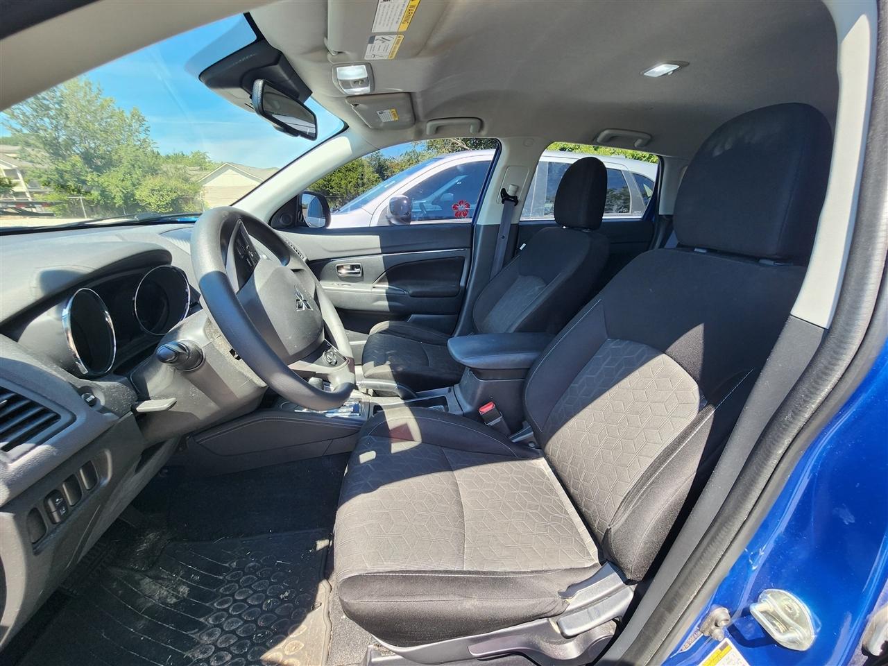 Mitsubishi Outlander Sport 2.0 ES CVT 2021