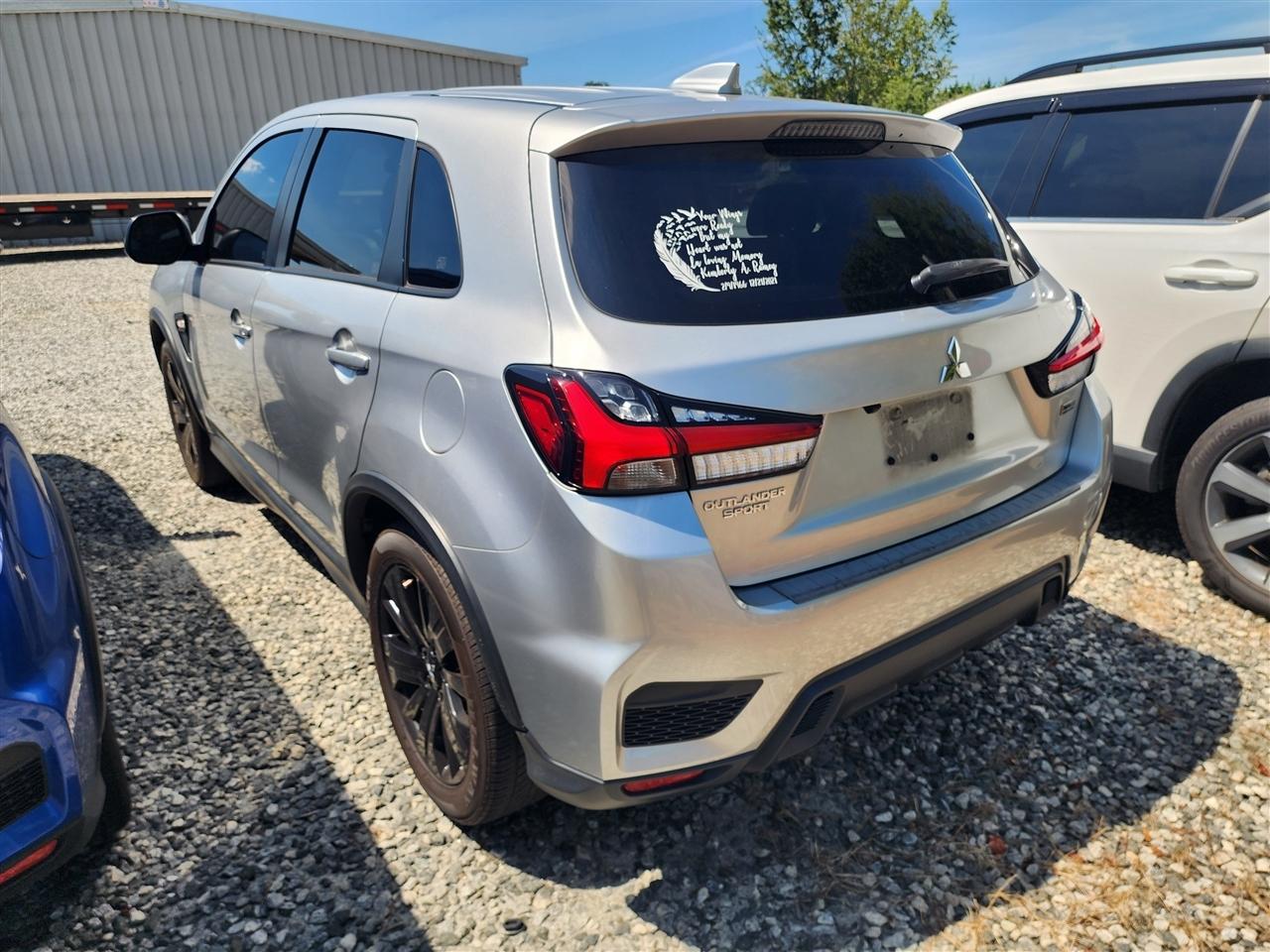 Mitsubishi Outlander Sport 2.0 ES CVT 2022