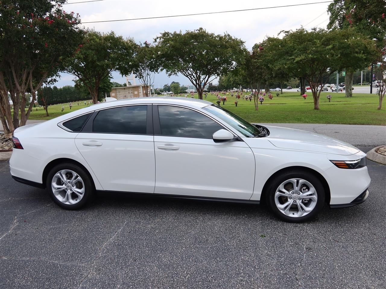 Honda Accord LX 2025