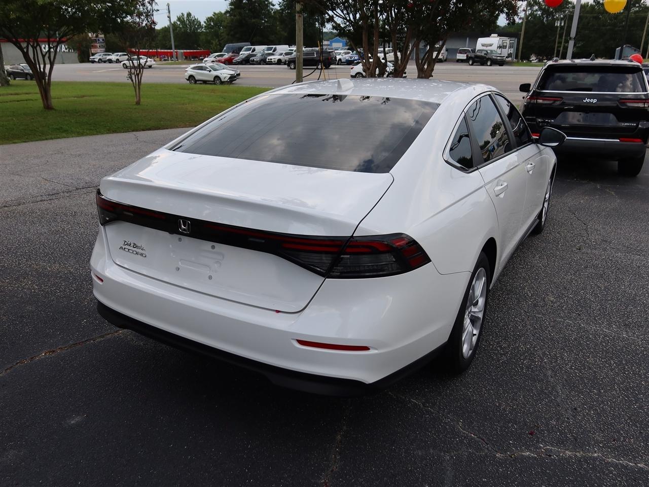 Honda Accord LX 2025
