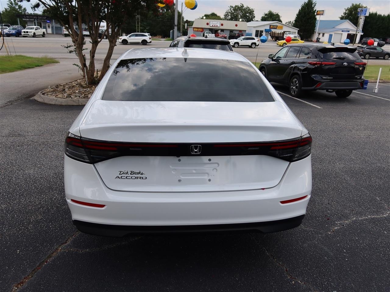 Honda Accord LX 2025