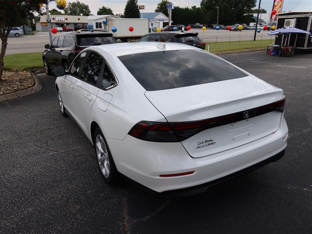Honda Accord LX 2025