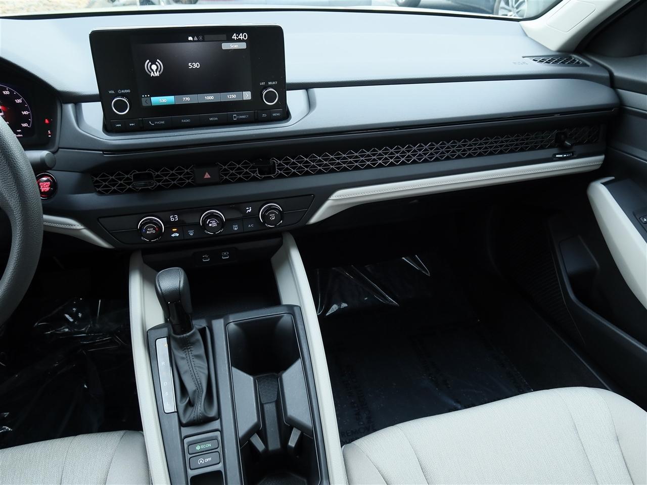 Honda Accord LX 2025